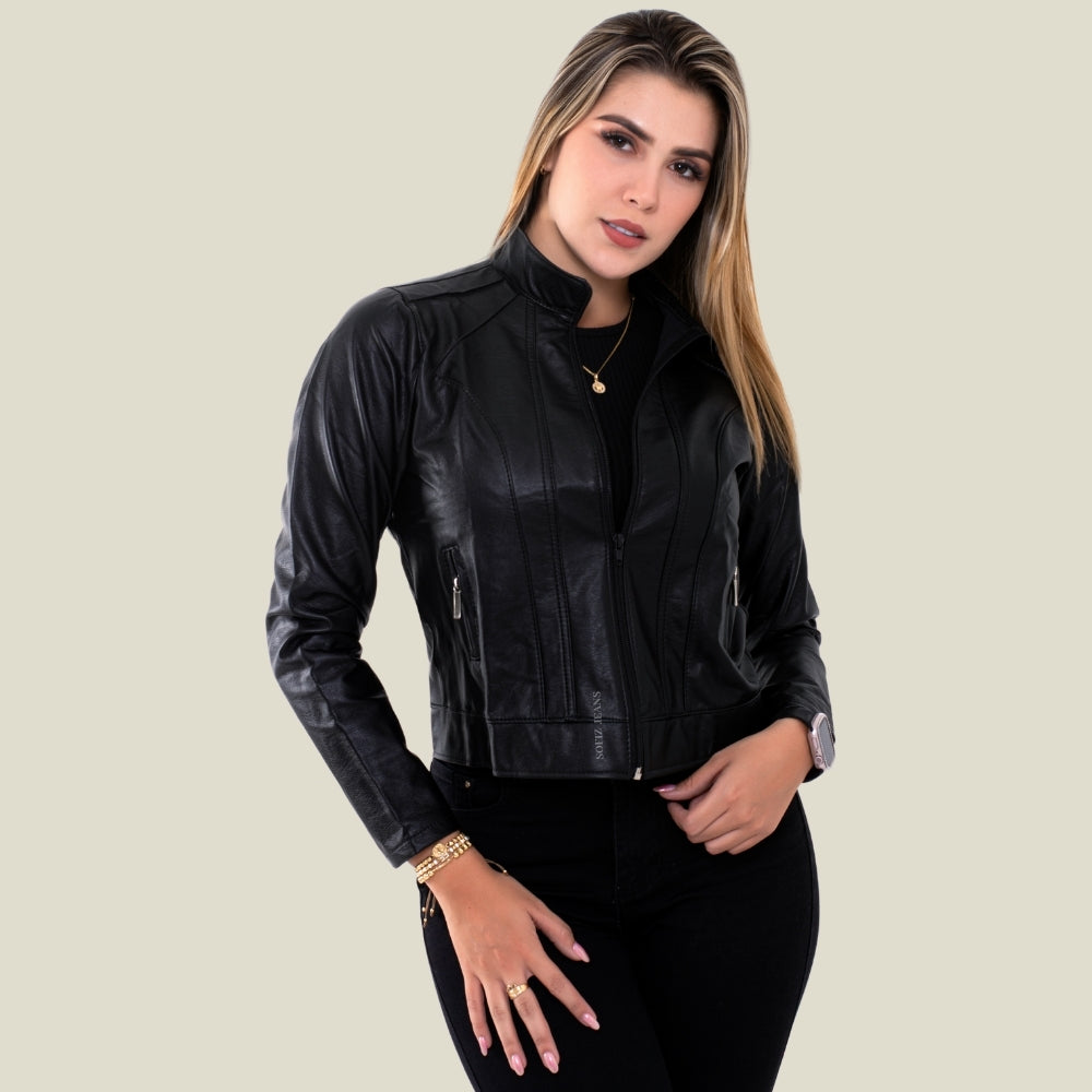 Chaqueta Efecto Cuero Clásica Negra