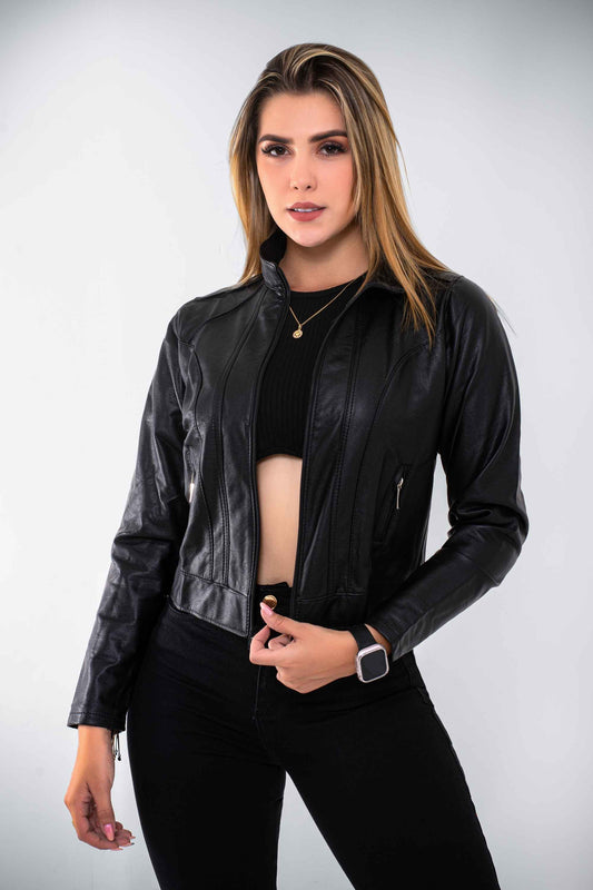 Chaqueta Efecto Cuero Clásica Negra